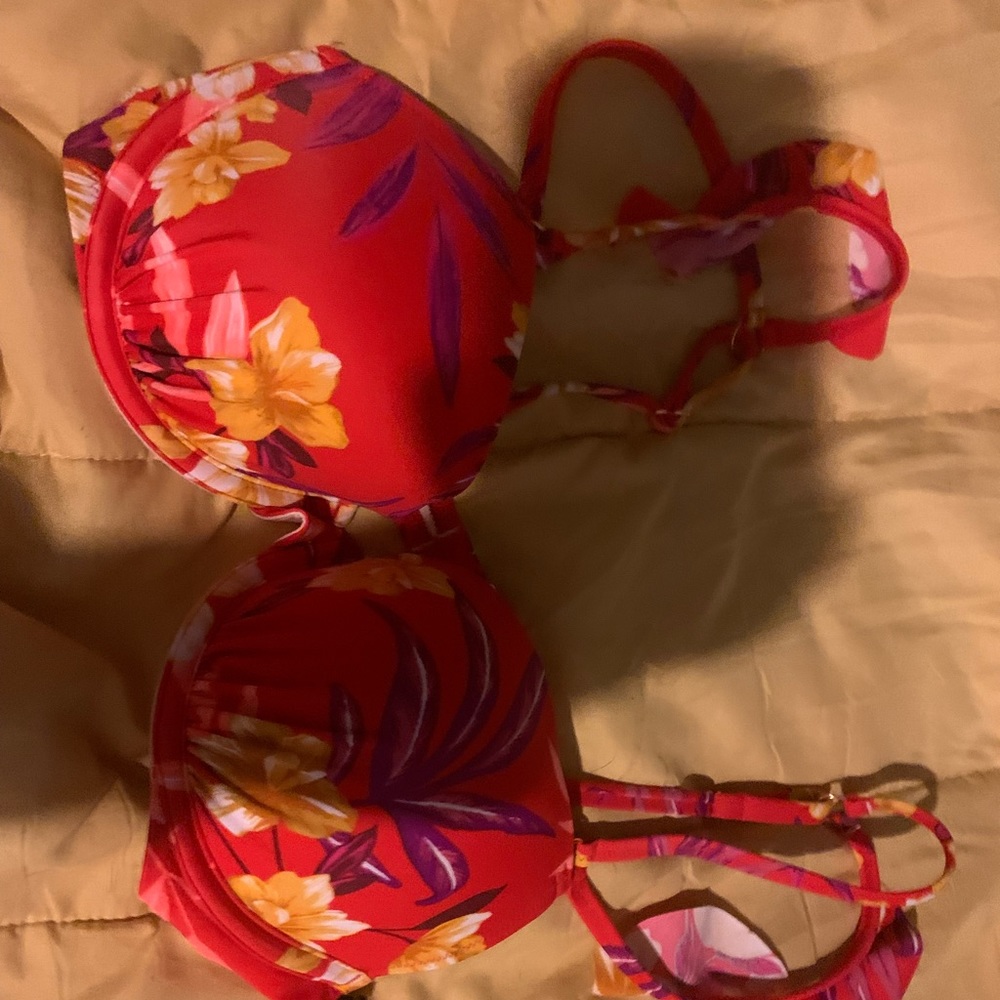 Bikini top